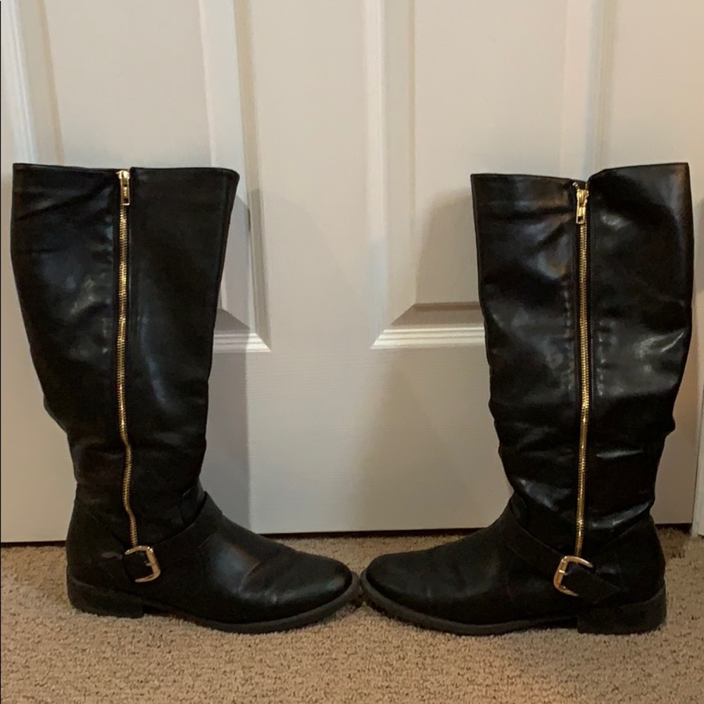White mountain black boots